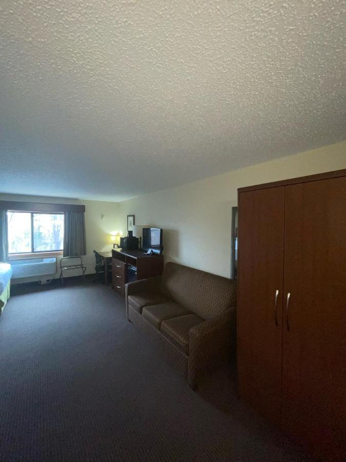 Cobblestone Hotel & Suites - Wisconsin Rapids Luaran gambar