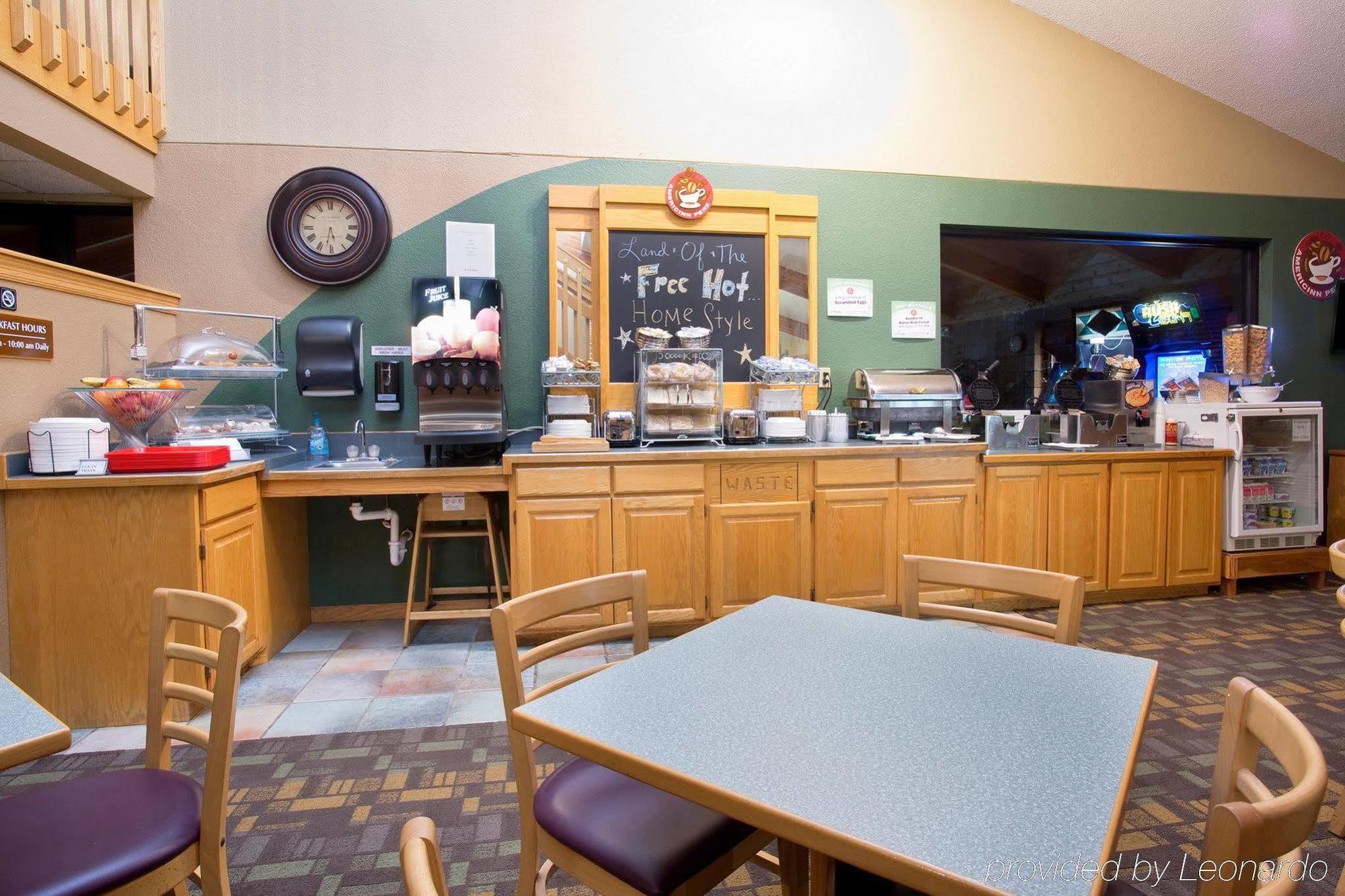 Cobblestone Hotel & Suites - Wisconsin Rapids Luaran gambar