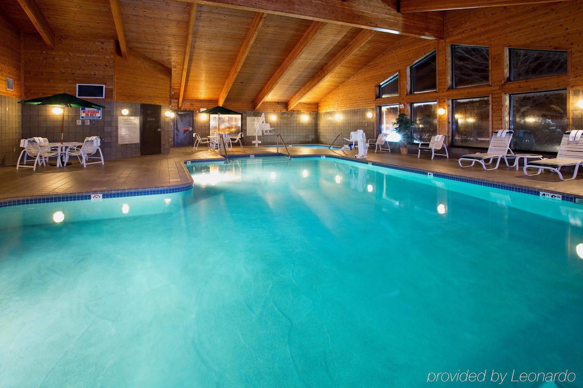 Cobblestone Hotel & Suites - Wisconsin Rapids Luaran gambar