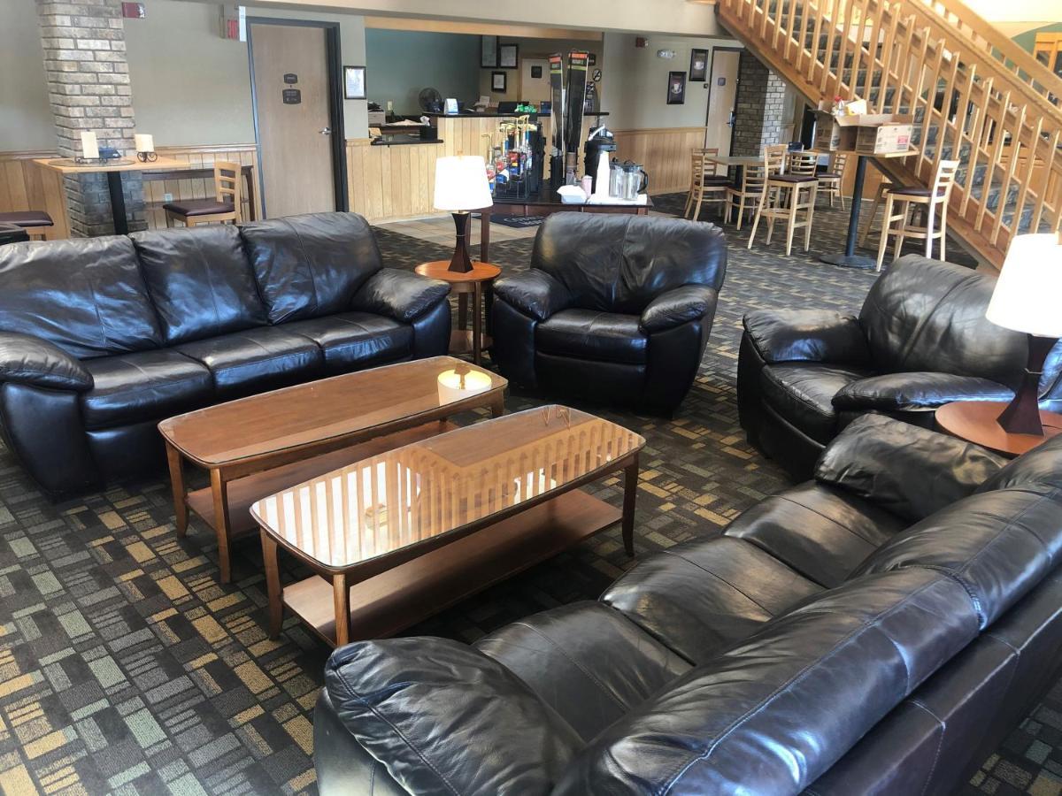 Cobblestone Hotel & Suites - Wisconsin Rapids Luaran gambar